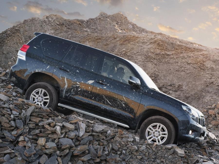  Toyota Land Cruiser Prado 150 5-Door 2009 года  (фото 16 из 41)